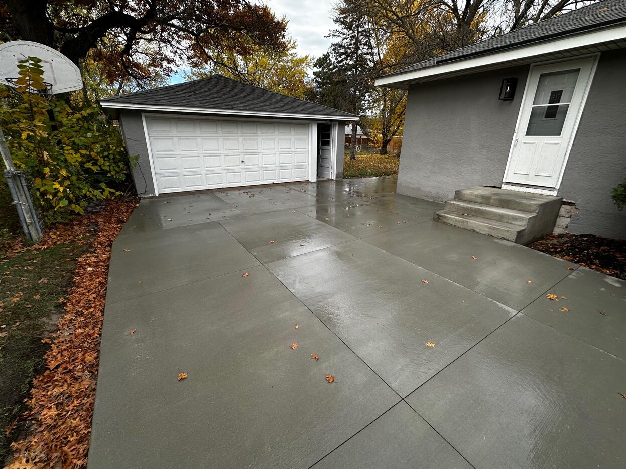 Residential concrete driveway in Dayton, MN