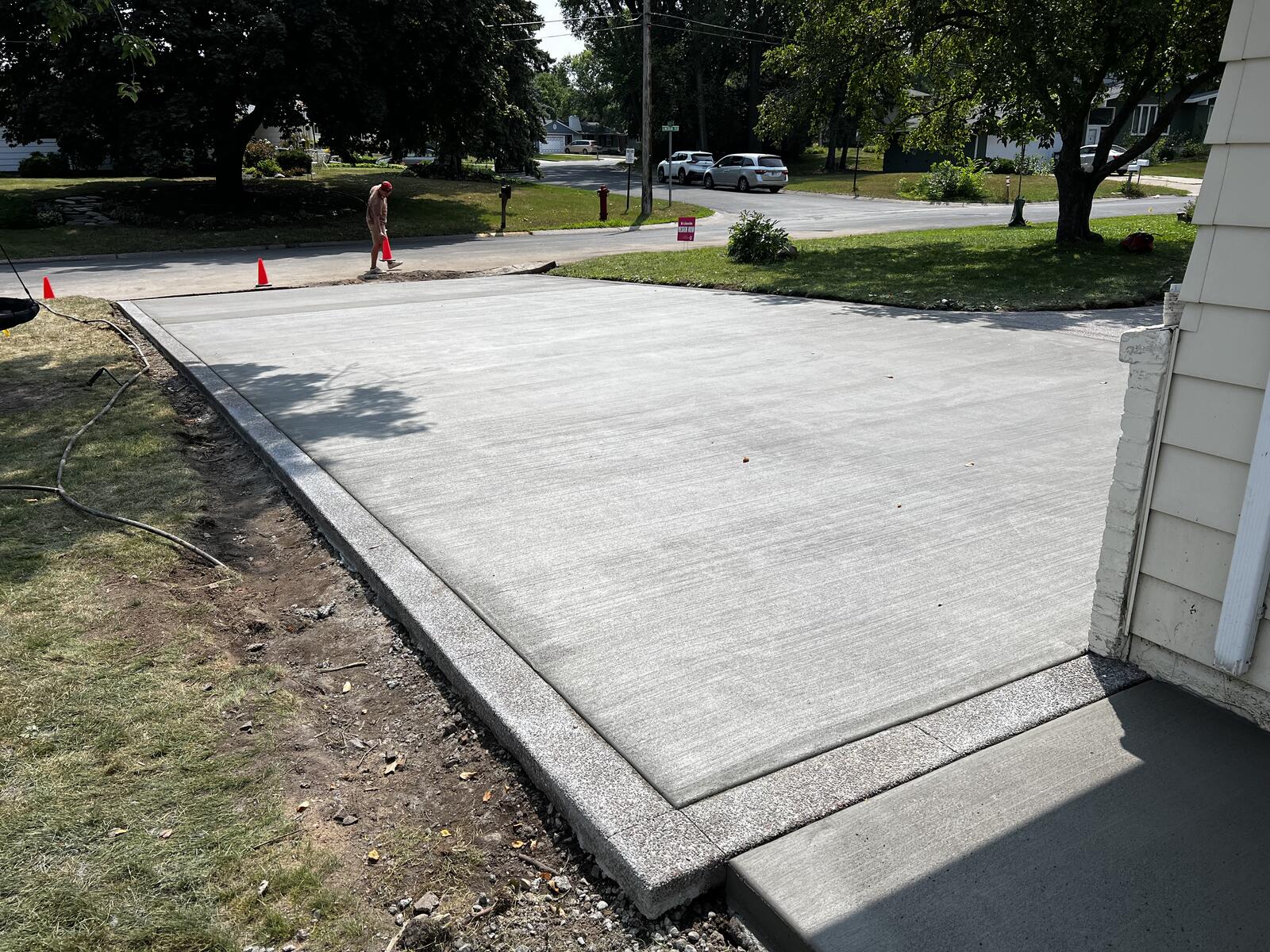 Concrete driveway in Columbia Heights, MN